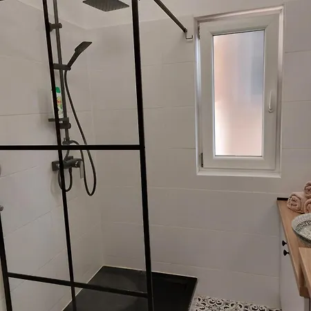 Julia Apartman Miskolc Exterior foto