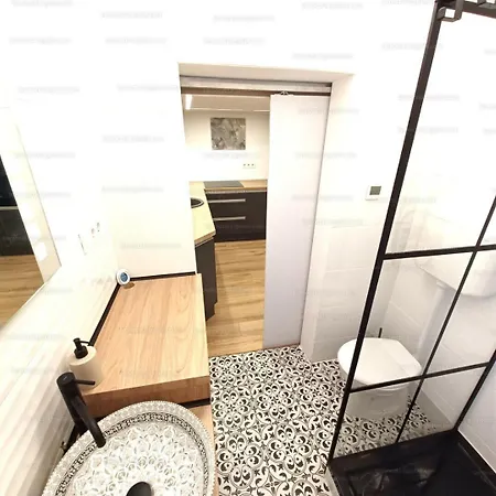 Julia Apartman Miskolc Exterior foto