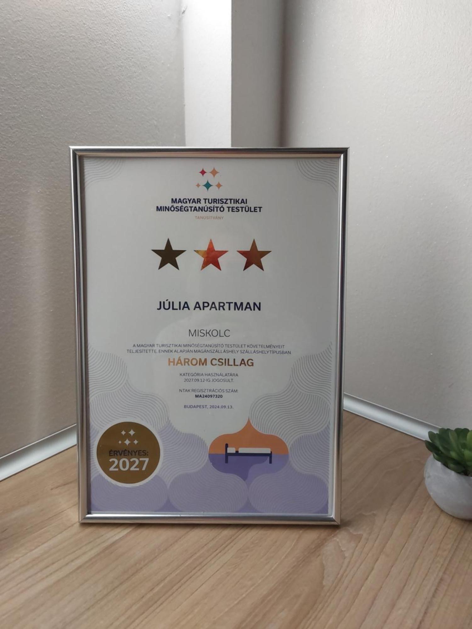 Julia Apartamento Miskolc